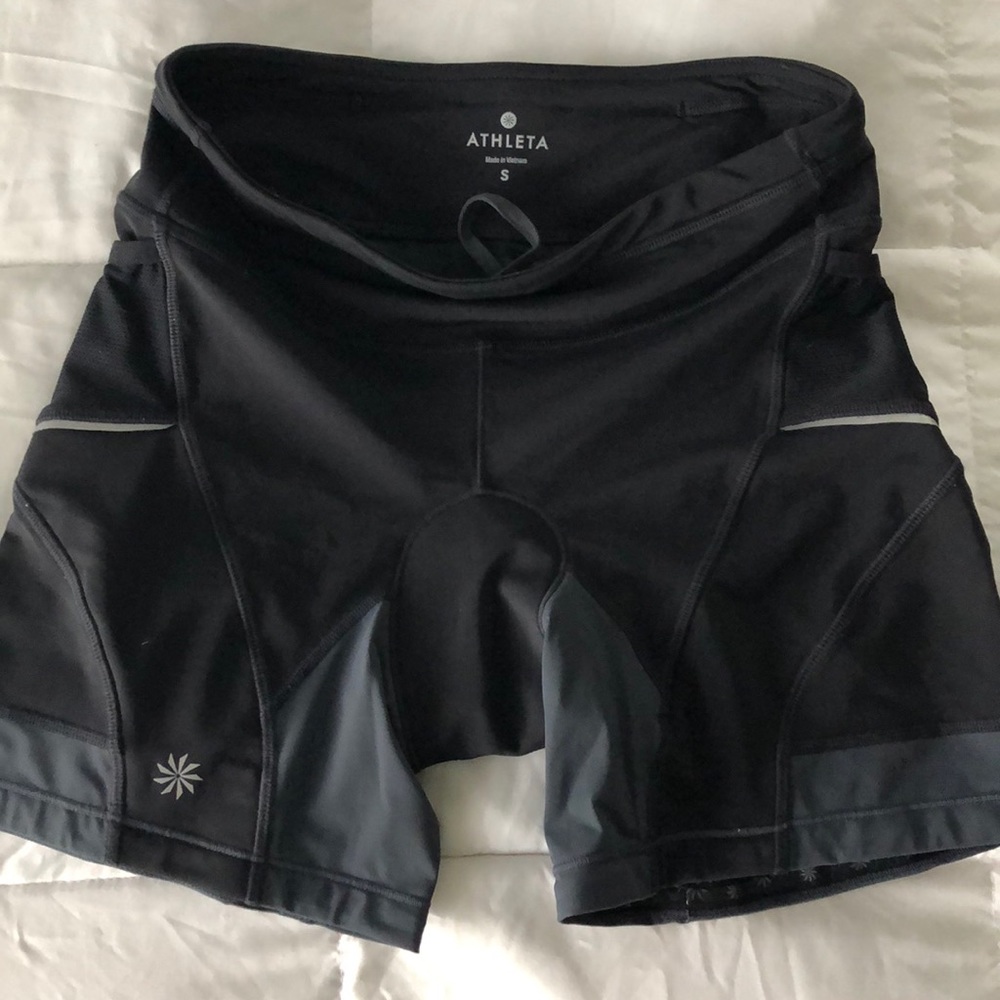 Athleta cycle shorts